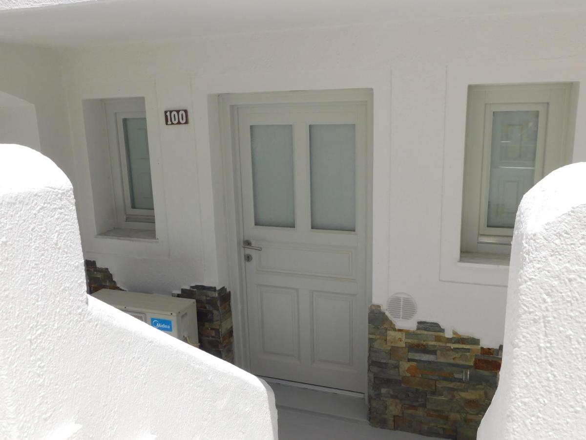 Sea La View Rooms Περίσσα Εξωτερικό φωτογραφία